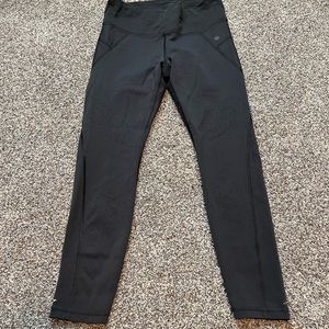 Athleta 7/8 length leggings